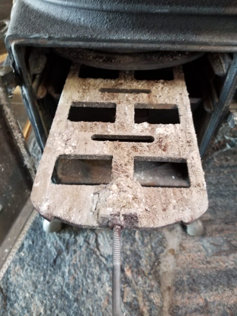 Heartland Elmira Sweetheart / Oval Ash Grate (S1270)